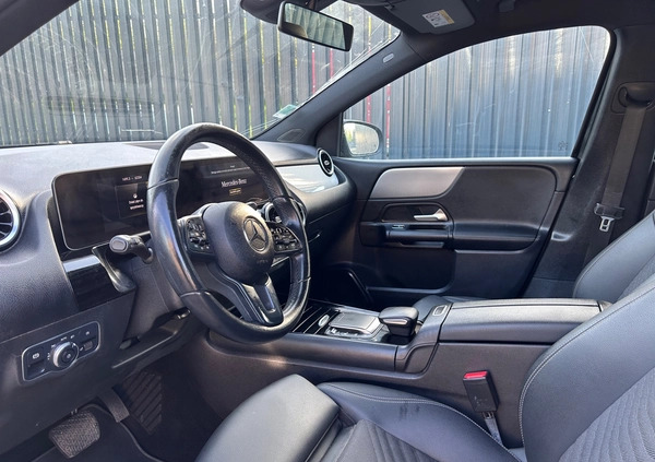 Mercedes-Benz Klasa B cena 54999 przebieg: 60000, rok produkcji 2020 z Hrubieszów małe 106
